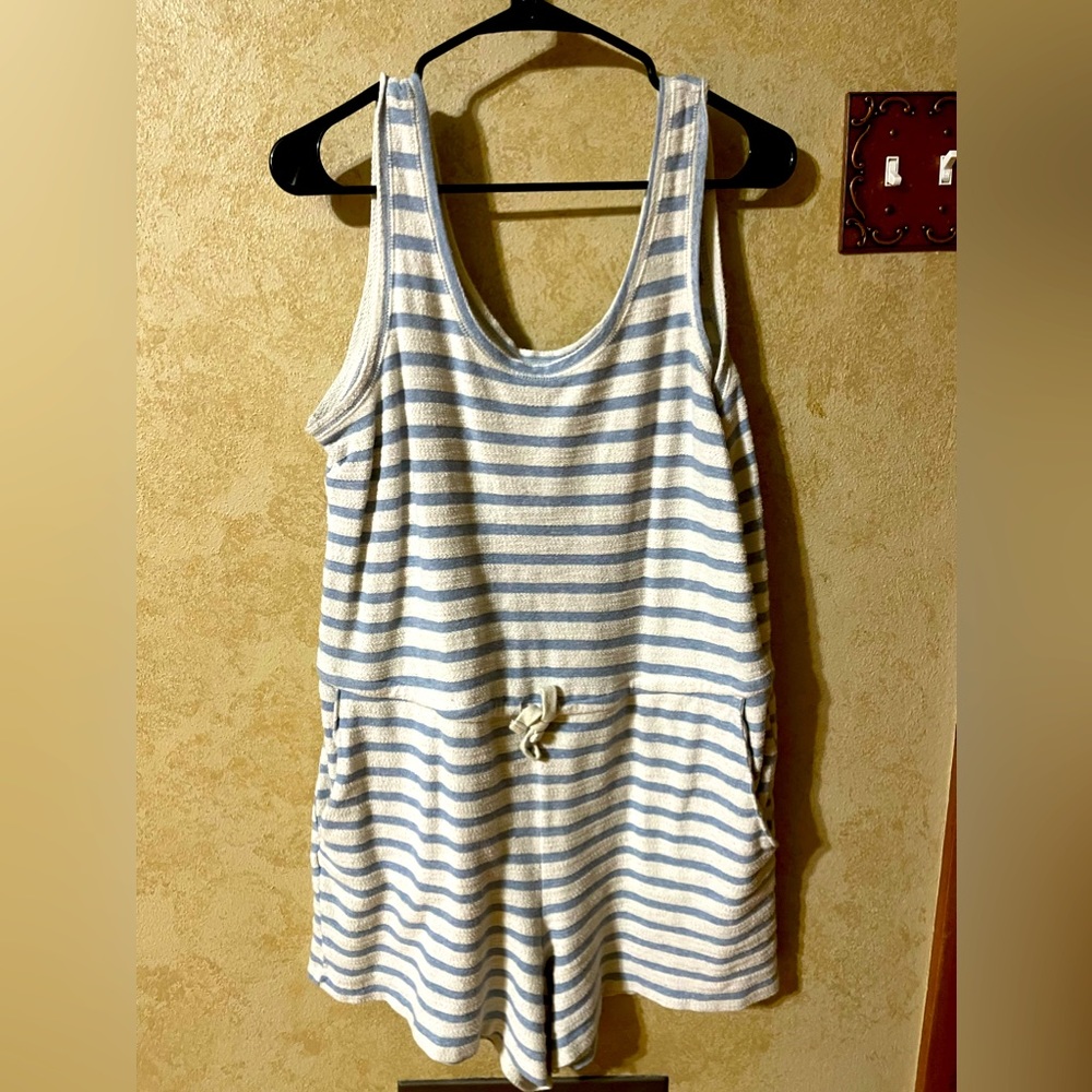 Old Navy Romper. Size M